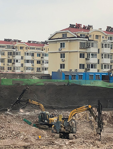 南京路科技创新园钢管桩及土石方工程